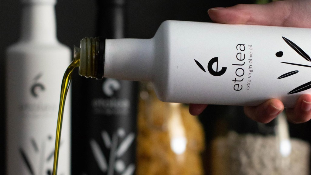 etolea-extra-virgin-olive-oil-ULkYH01dC0A-unsplash-1440.jpg
